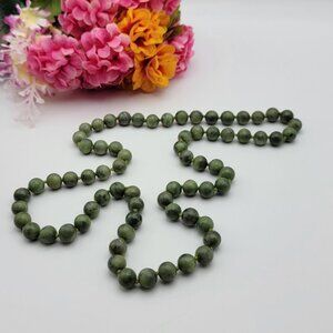 Vtg Olive Green Nephrite Jade Bead Necklace 30in Continuous Strand 9.8mm